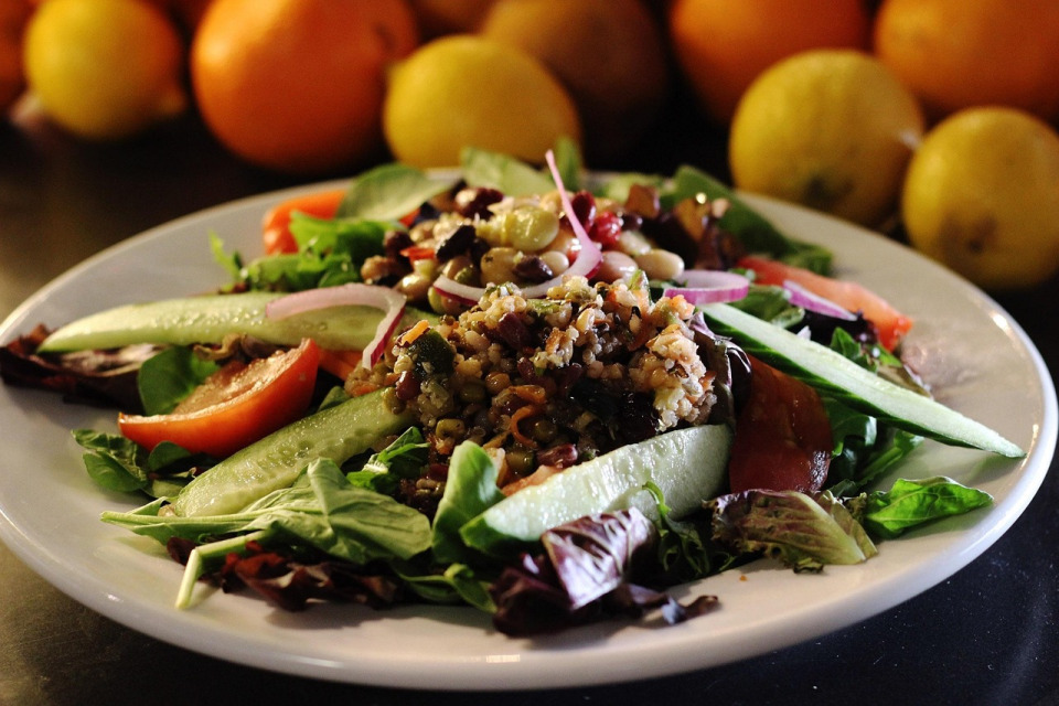 Quinoa salad bowl with fresh vegetables
